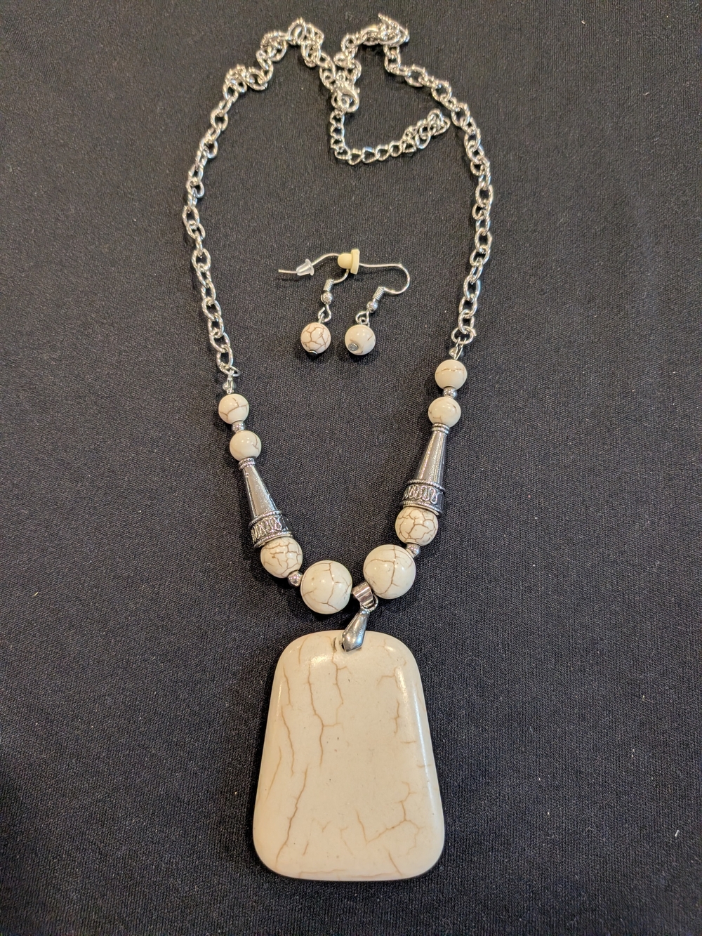 Beige  Sandstone Oasis Pendant Necklace 15" Set - Women Jewelry